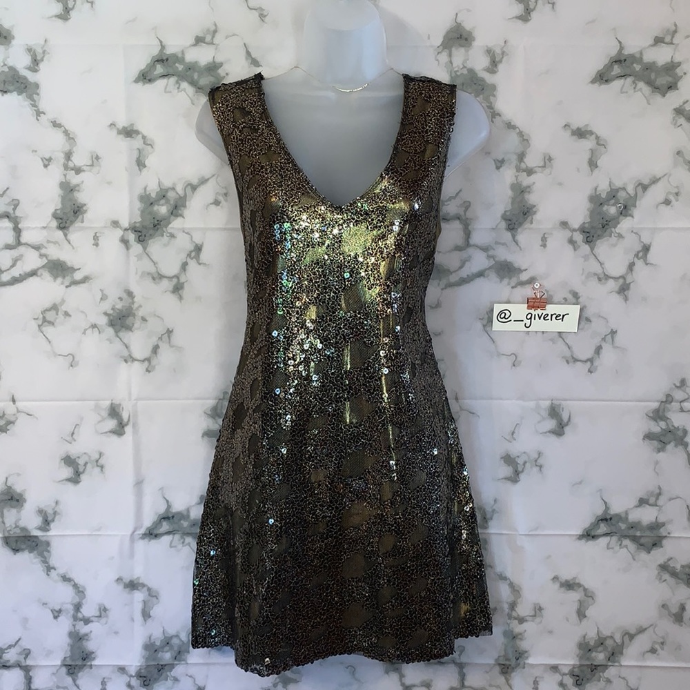NWOT Black Gold Sequin V Neck Mini Dress